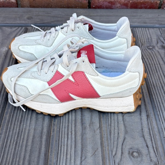 New Balance Women’s Cream Suede Sneakers with Red Tongue - Picture 2 of 6